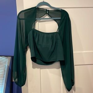 Emerald green cropped blouse, Flowy sleeves, sheer and satin. Size M